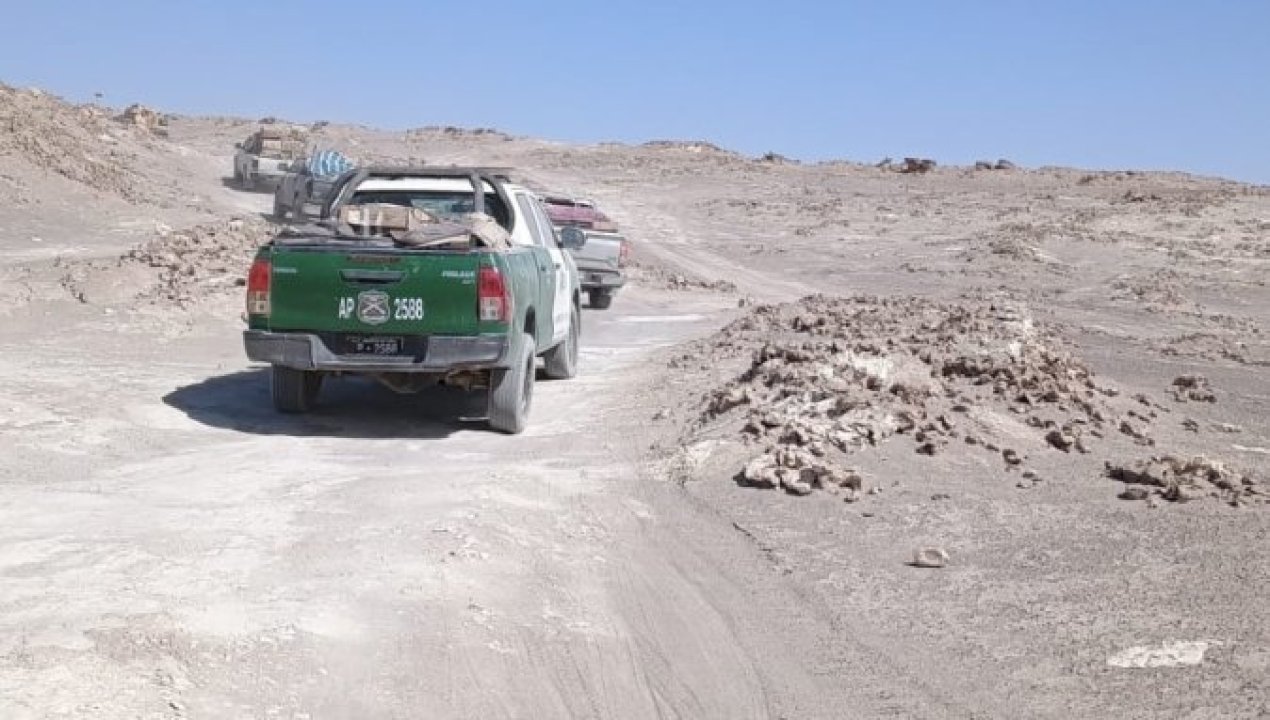 /encuentran-acopio-de-cigarrillos-de-contrabando-en-medio-del-desierto