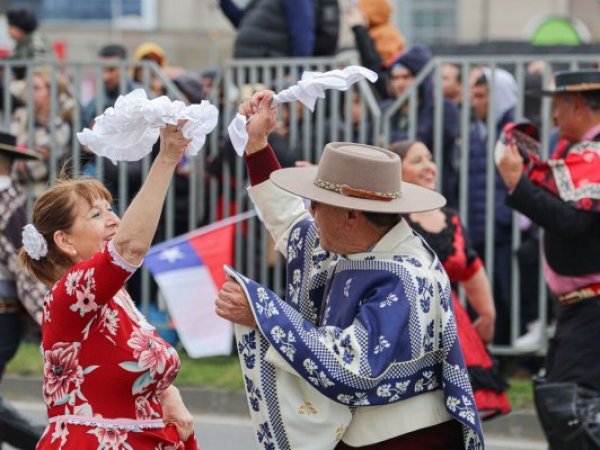 ¿Otro feriado en septiembre? Proponen sumar el 17 a las Fiestas Patrias
