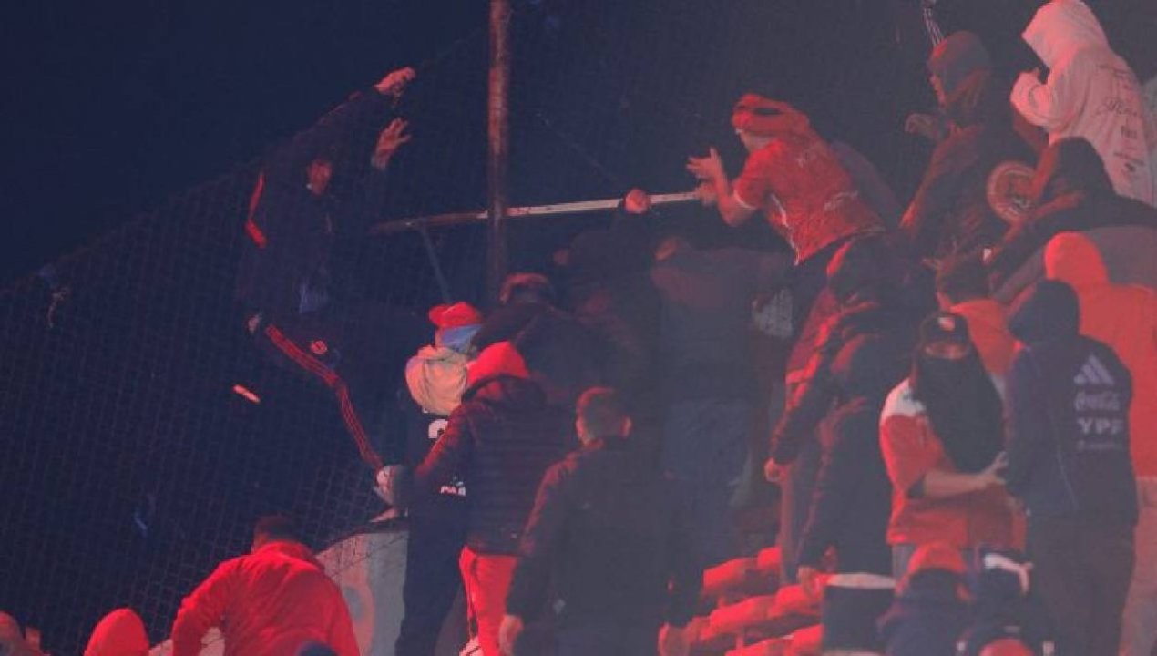 /inaceptable-linchamiento-presidente-boric-condena-agresion-a-hinchas